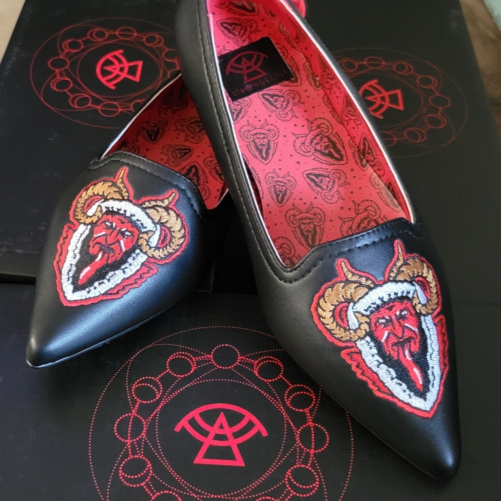 StrangeCvlt- Dagger Krampus - size 7 - Picture 4 of 4